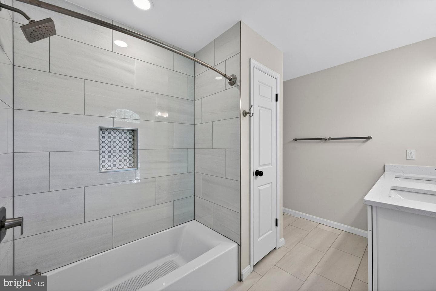 1504 Night Shade Court photo 56