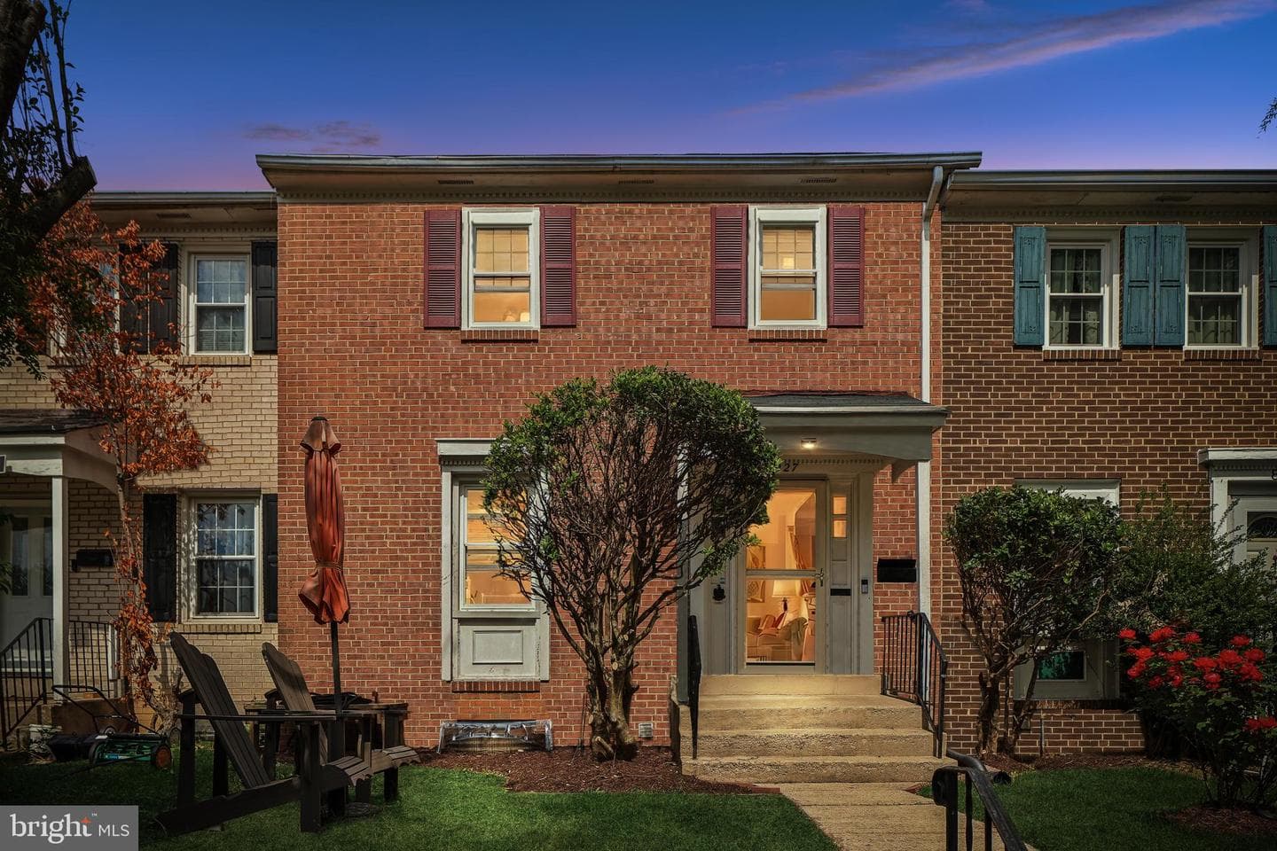 8227 Mcclelland, Alexandria
