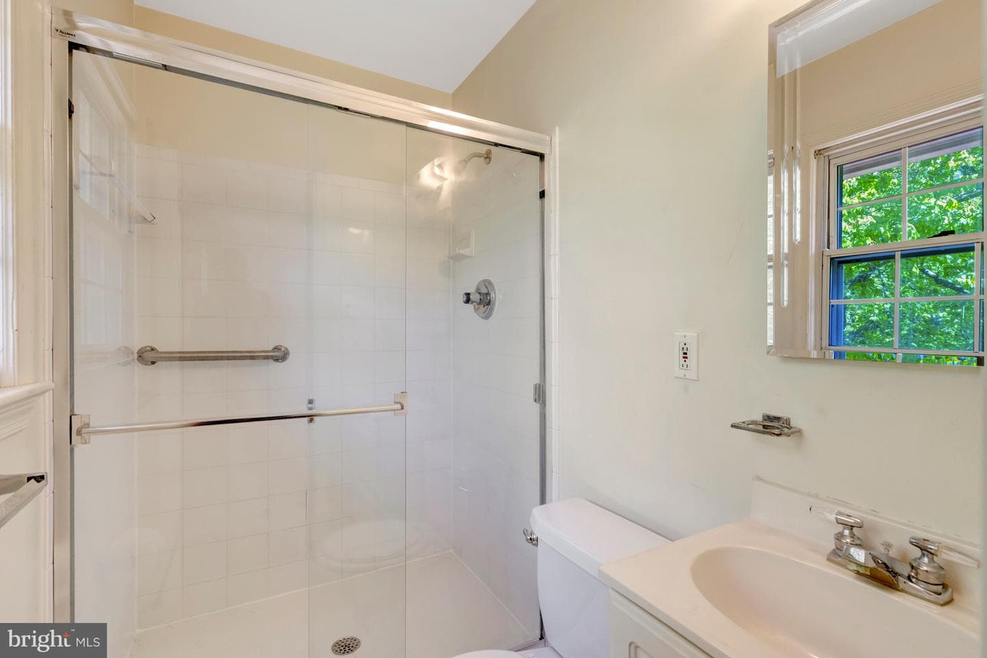 6413 Noble Drive photo 49