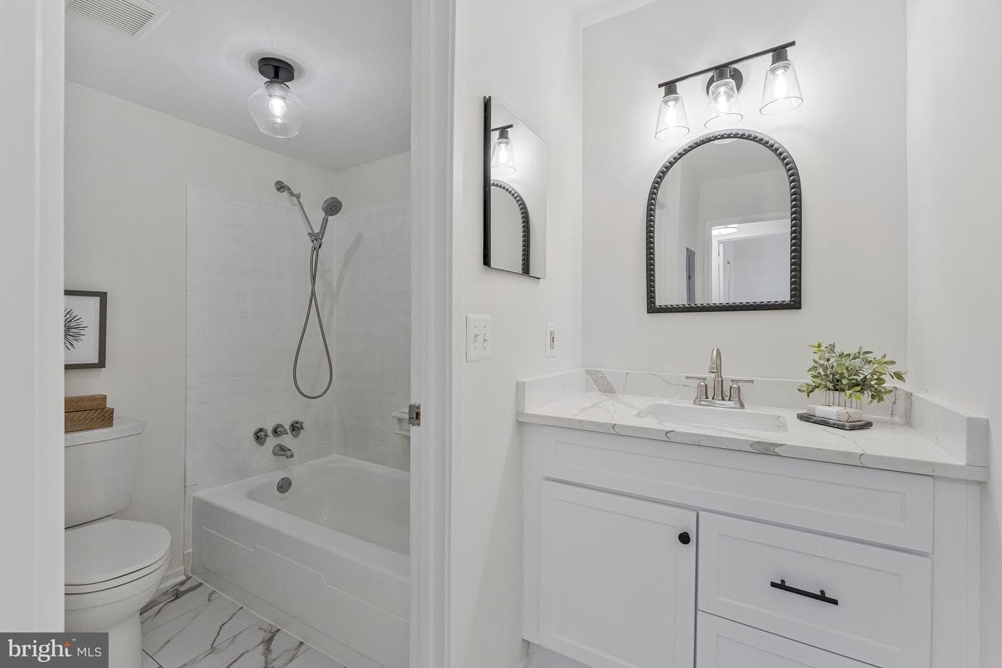 1621 Parkcrest Circle #201 photo 14