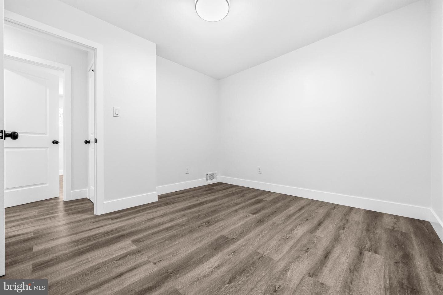4501 Apple Tree Drive photo 19