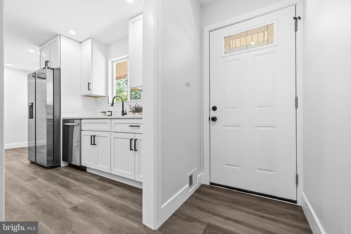 4501 Apple Tree Drive photo 3