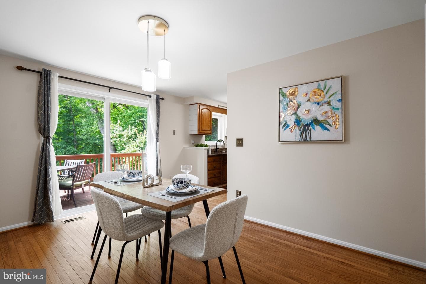 8943 Park Forest Dr photo 28