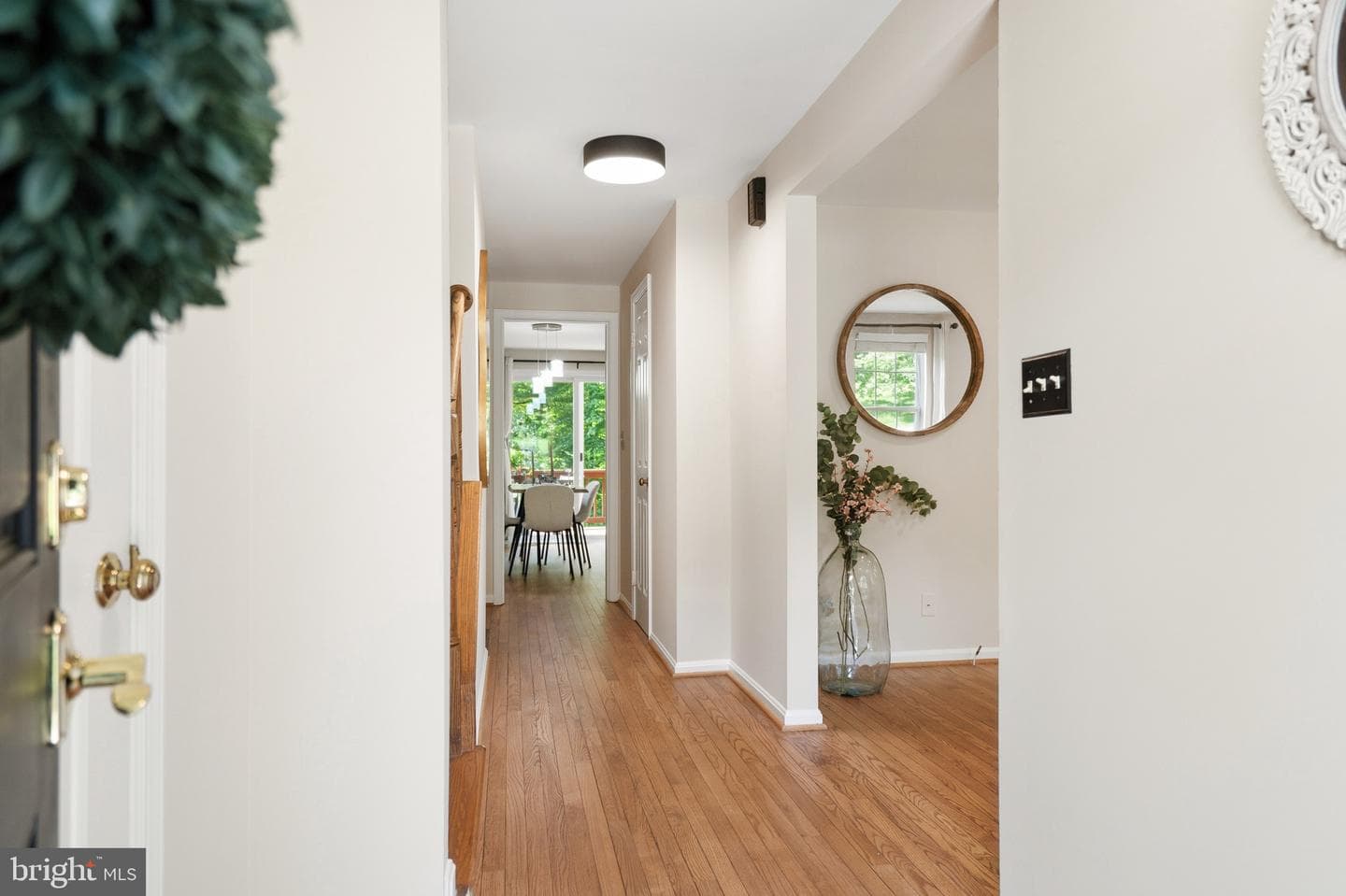 8943 Park Forest Dr photo 5