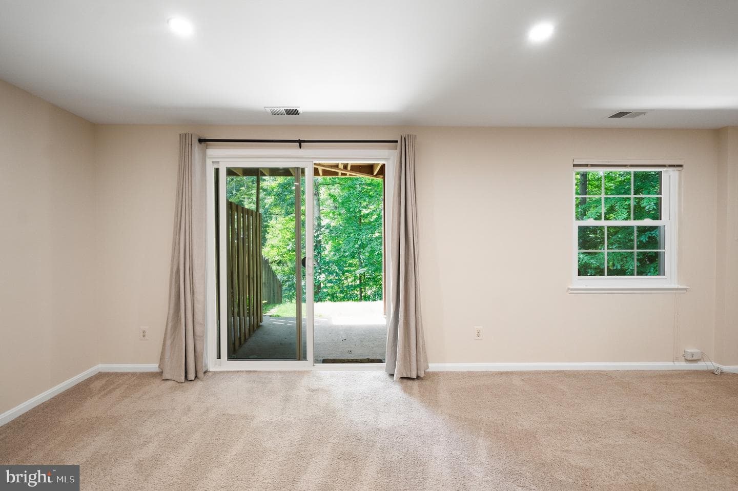 8943 Park Forest Dr photo 69