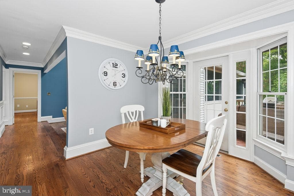 1210 Cameo Court photo 19