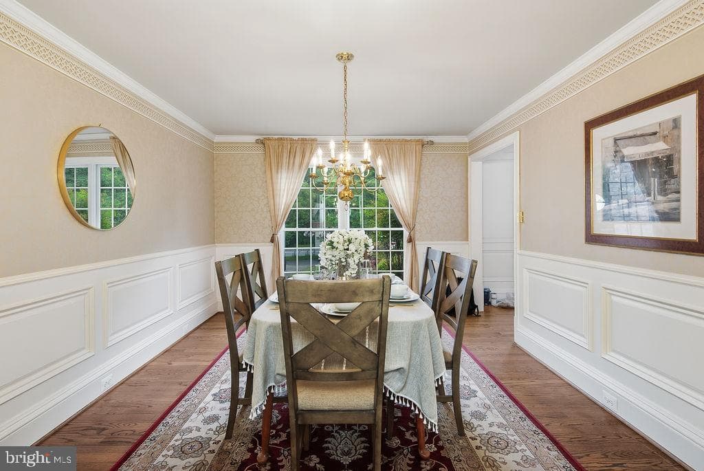 1210 Cameo Court photo 7