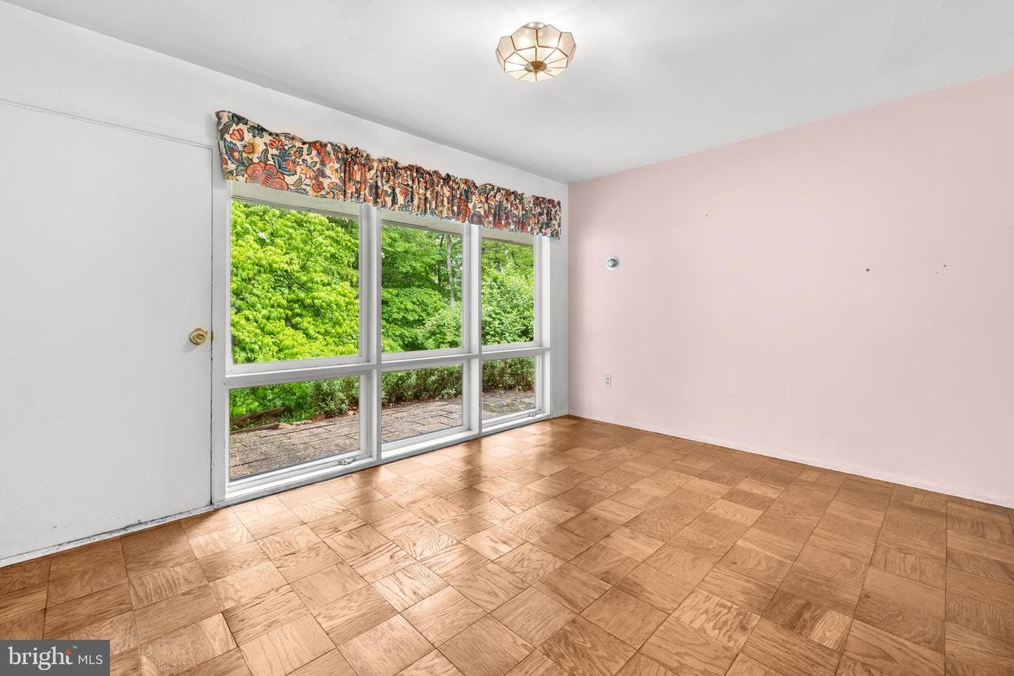 5533 Belfast Place photo 11