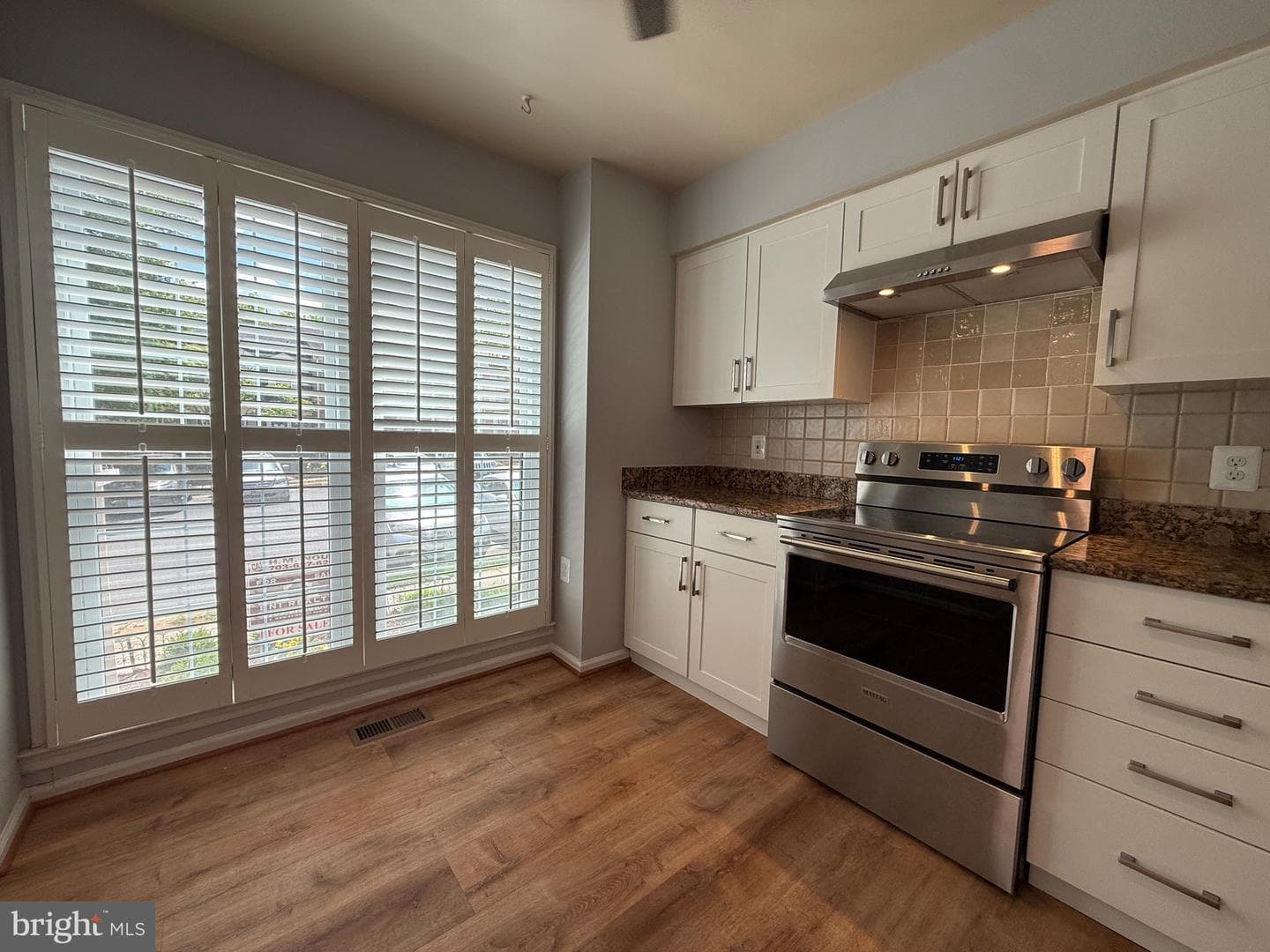 5650 Ridge View Drive photo 10