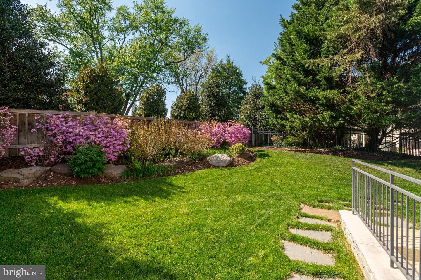 7009 Symphony Court photo 11