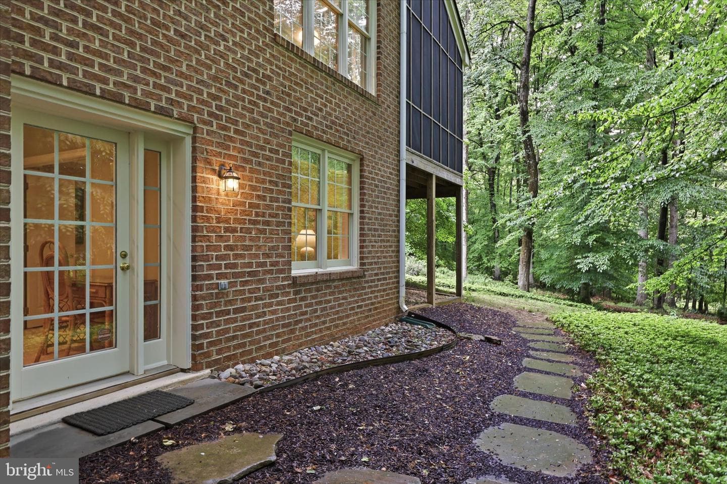 10693 Alliwells Court photo 52