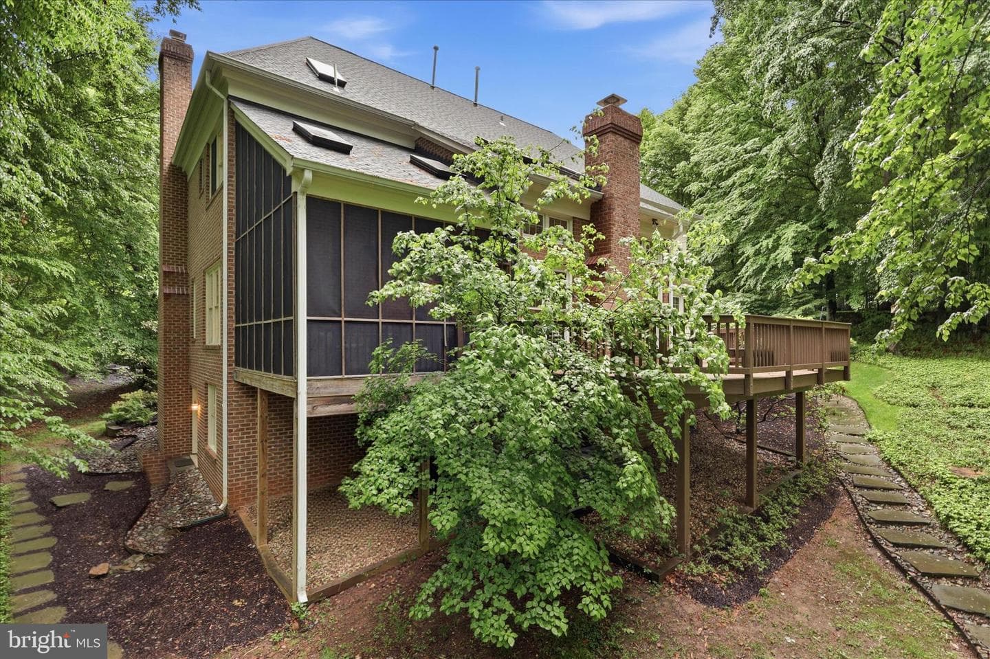 10693 Alliwells Court photo 53
