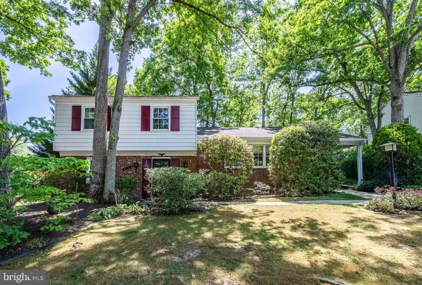 6118 Roxbury Avenue, Springfield