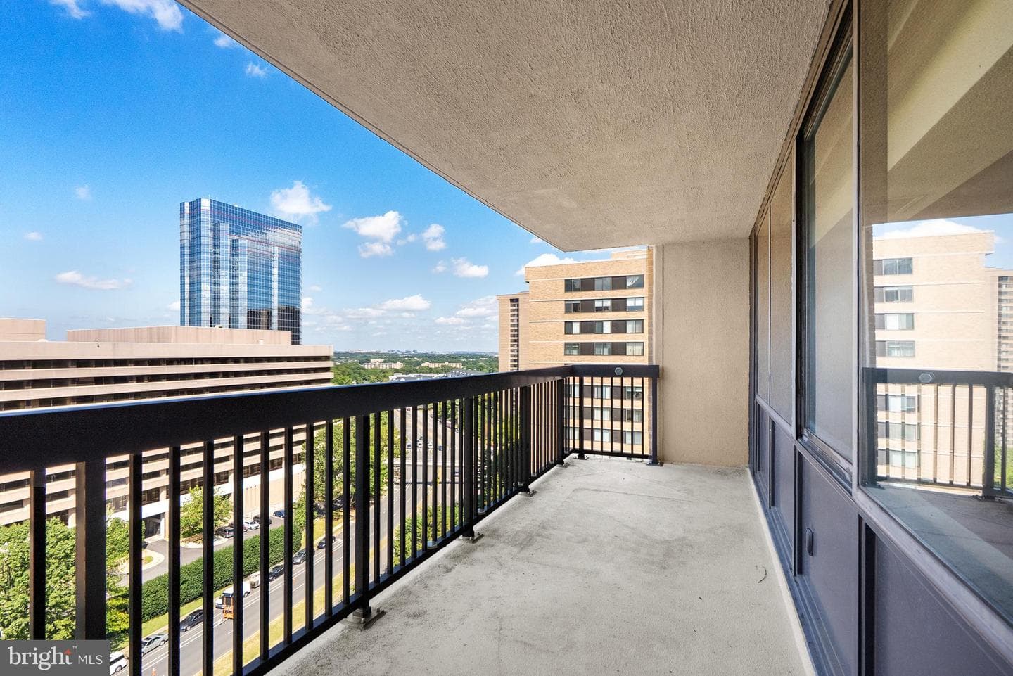 3713 S George Mason Drive #1412 photo 17