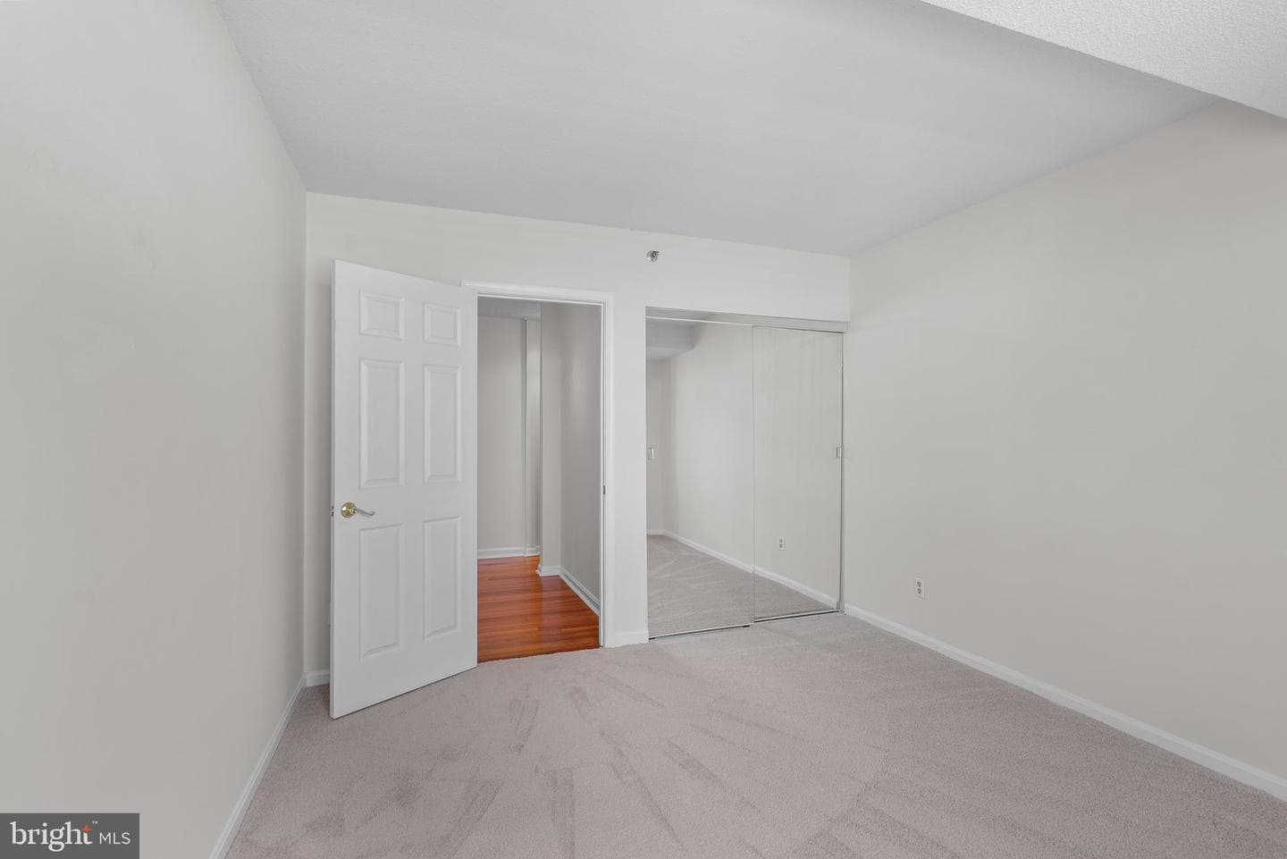 3713 S George Mason Drive #1412 photo 22