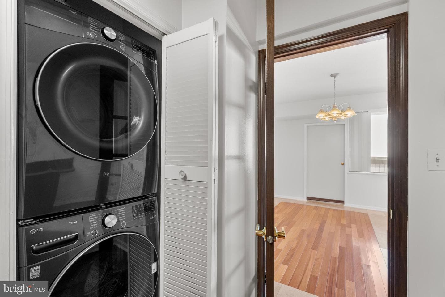 3713 S George Mason Drive #1412 photo 31