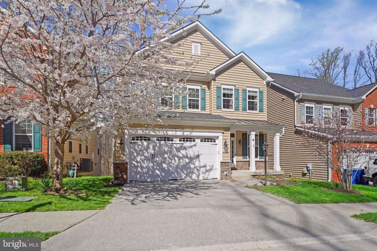 7303 Hayfield Road photo 1