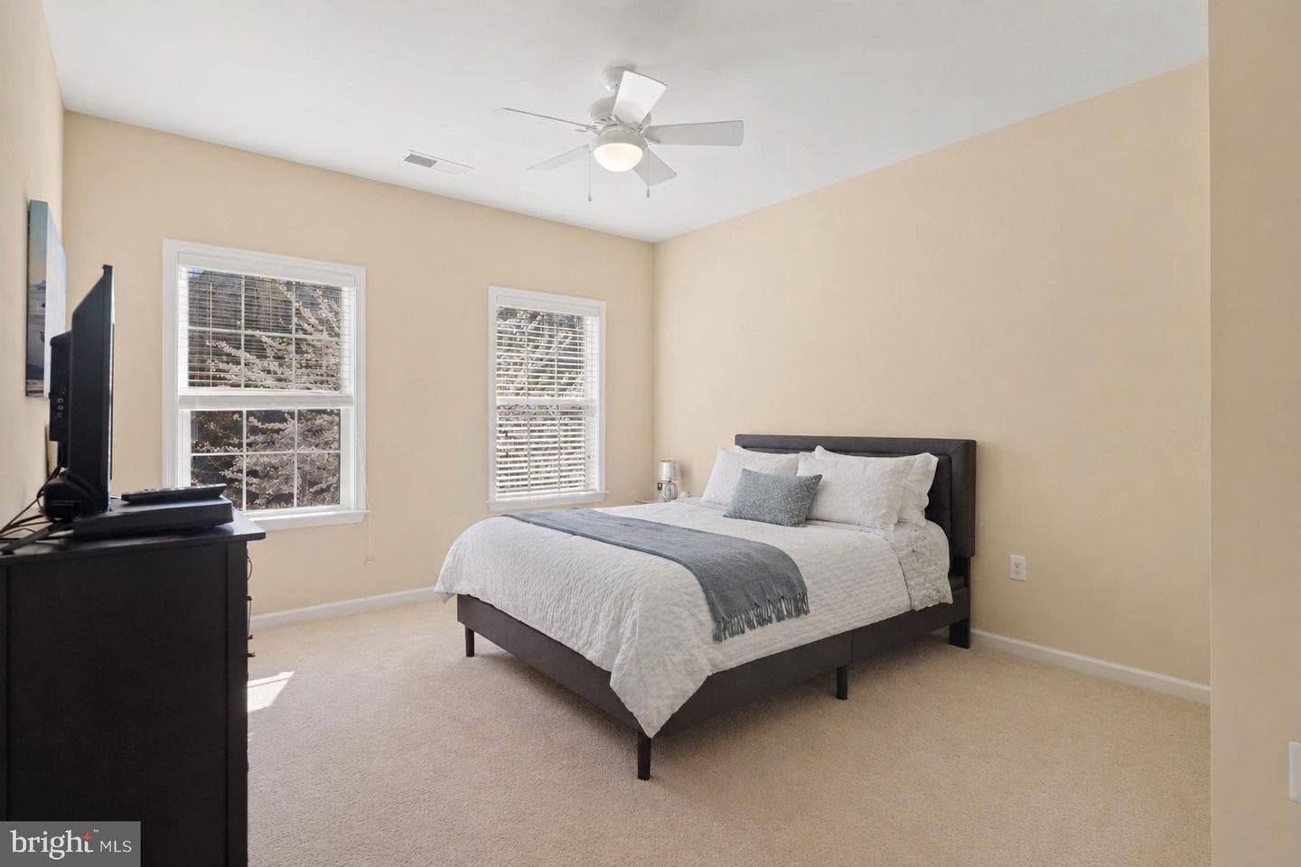 7303 Hayfield Road photo 22