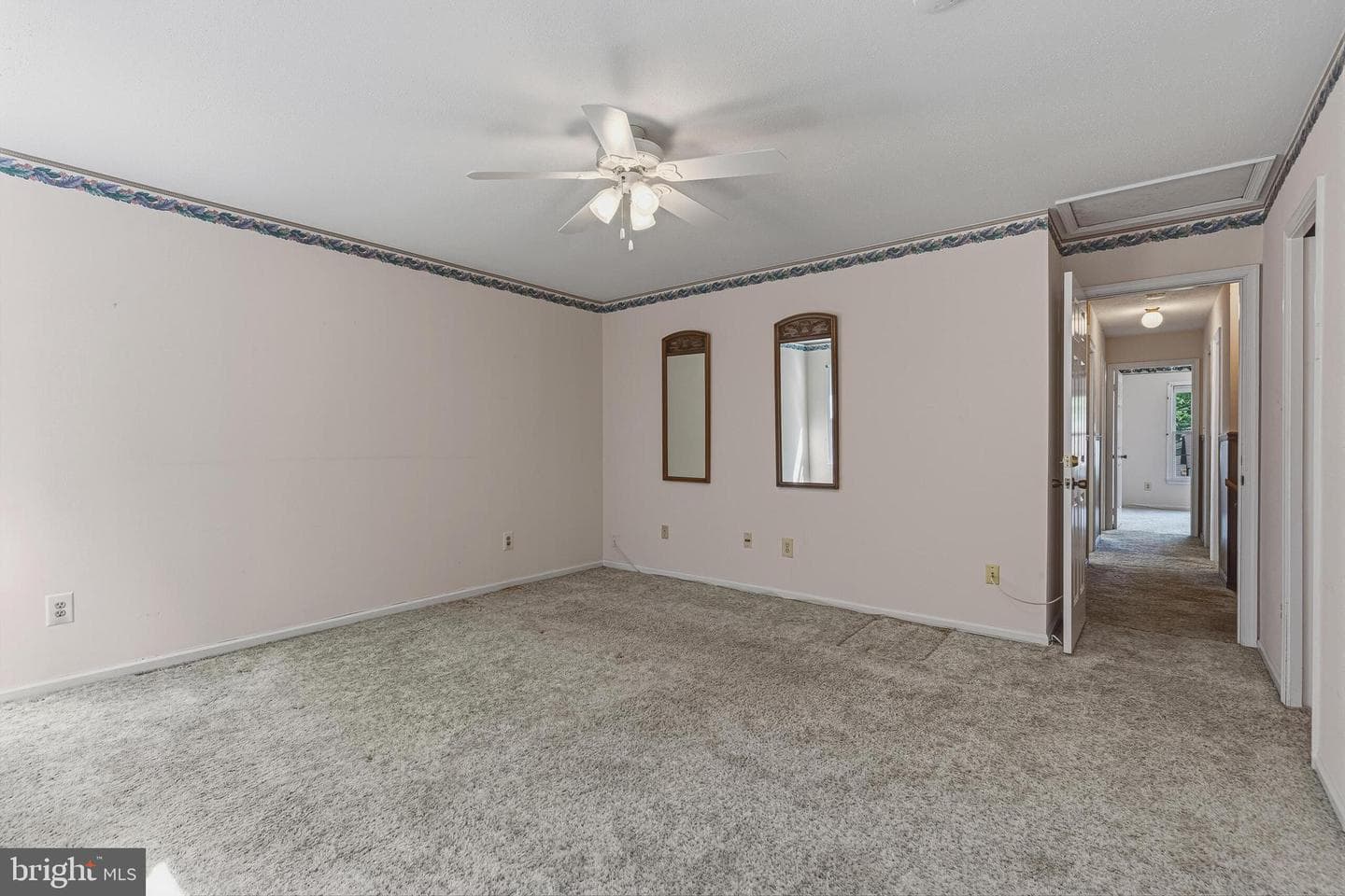 7207 Neaptide Lane photo 32
