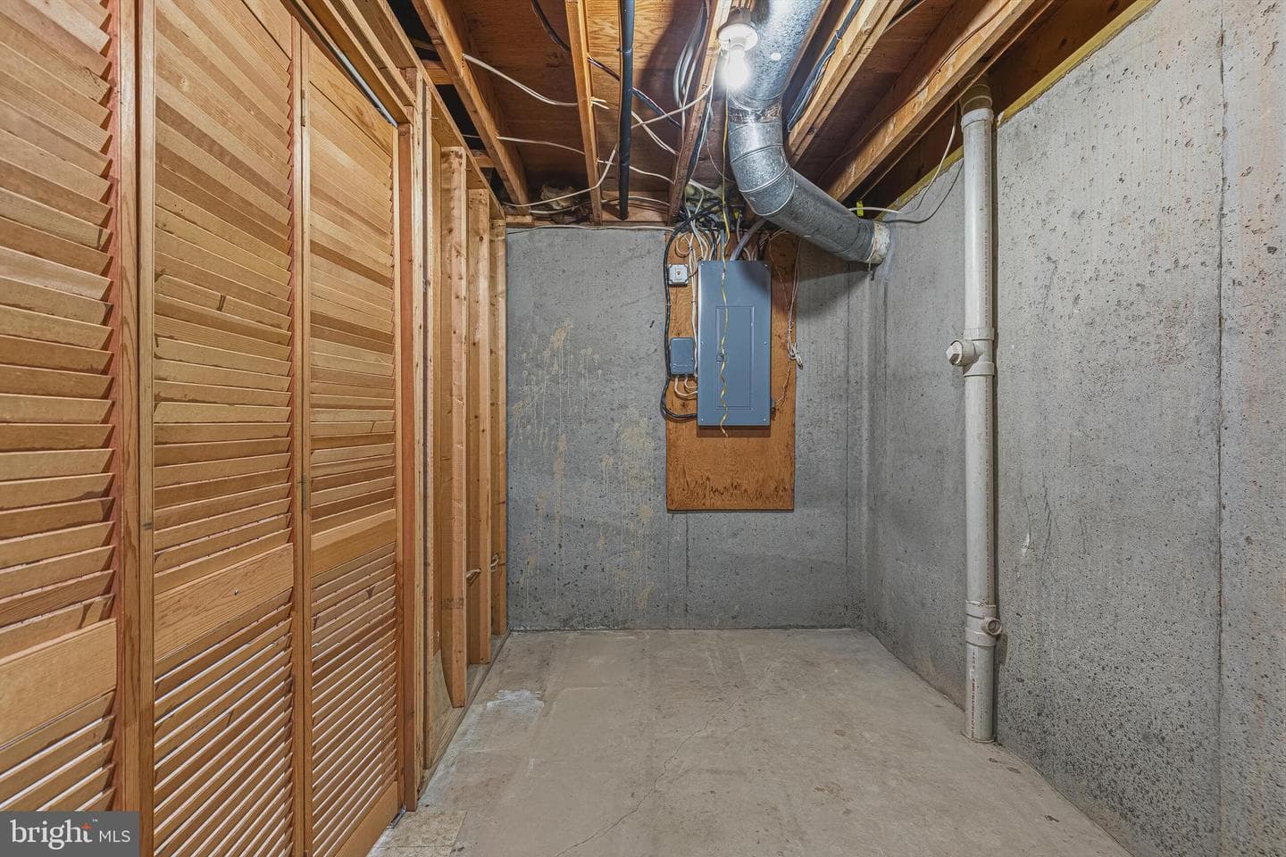 7207 Neaptide Lane photo 37