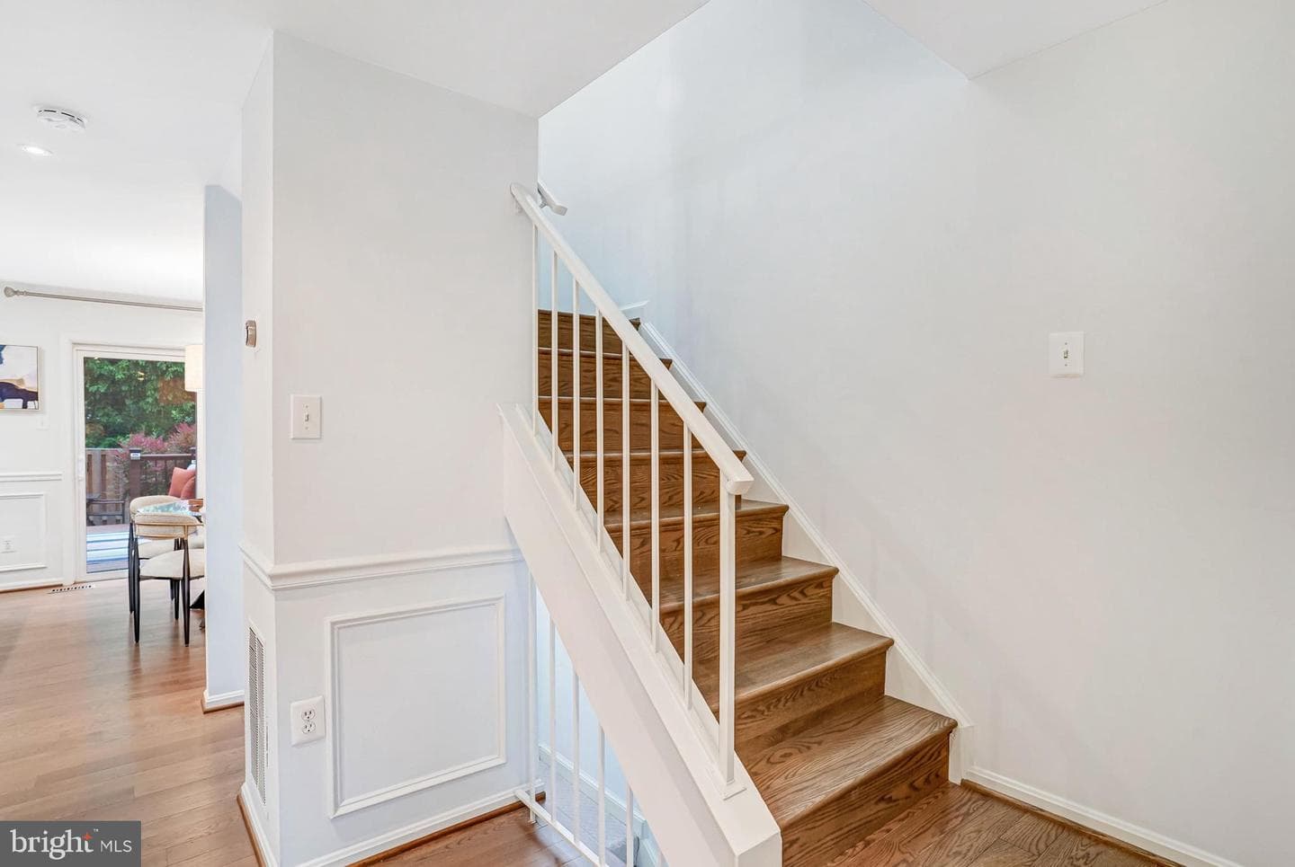 4467 Holly Avenue photo 22