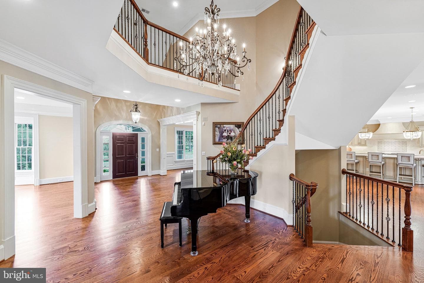 6807 Wemberly Way photo 5