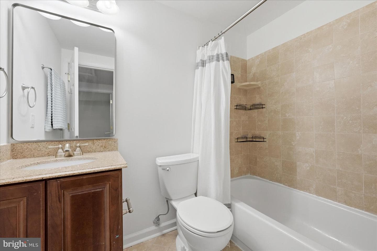 5723 Walnut Wood Lane photo 16