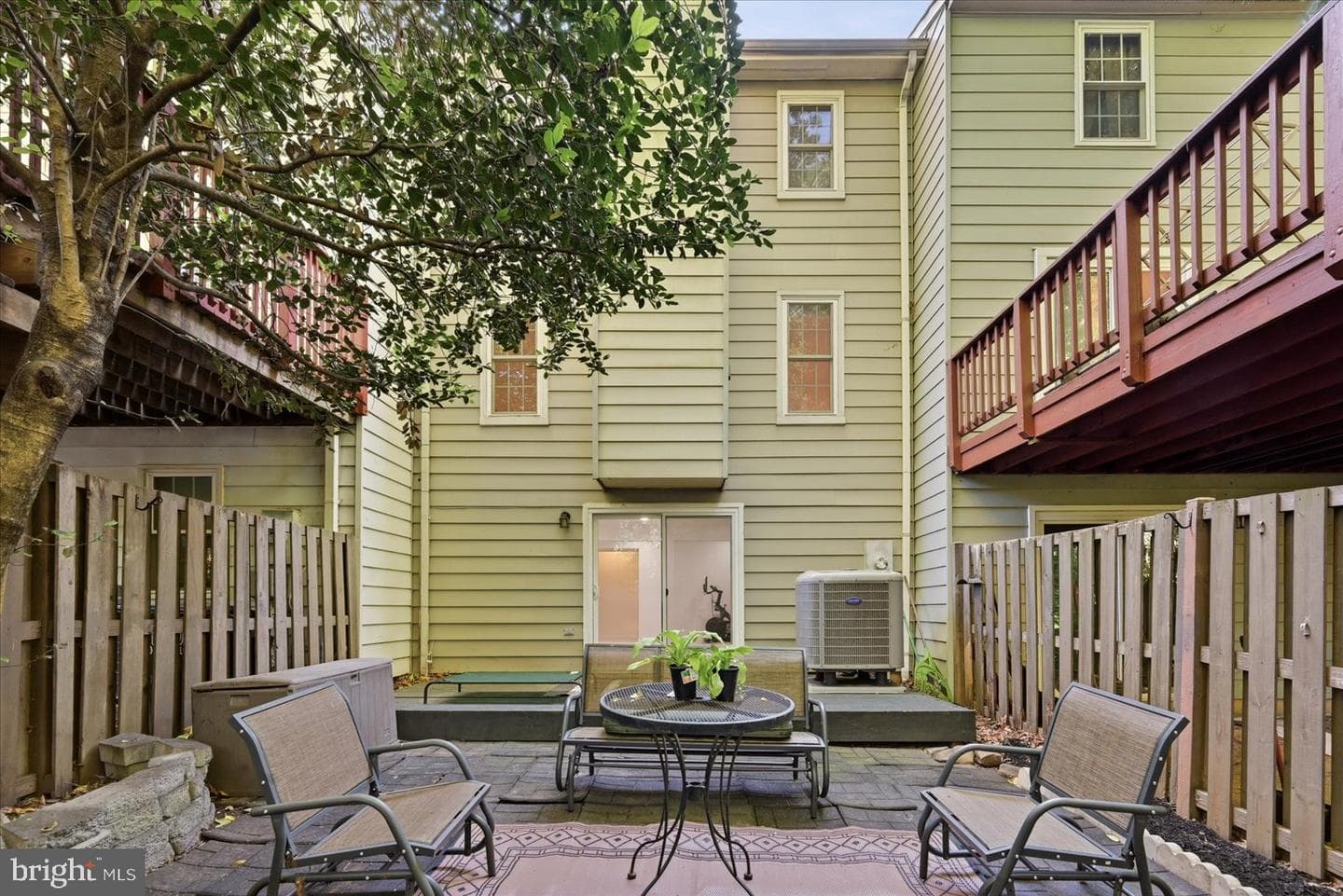 5723 Walnut Wood Lane photo 6