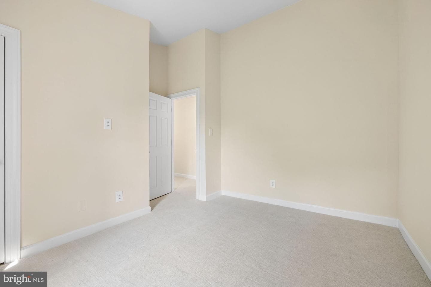 5724 Wood Creek Lane photo 18