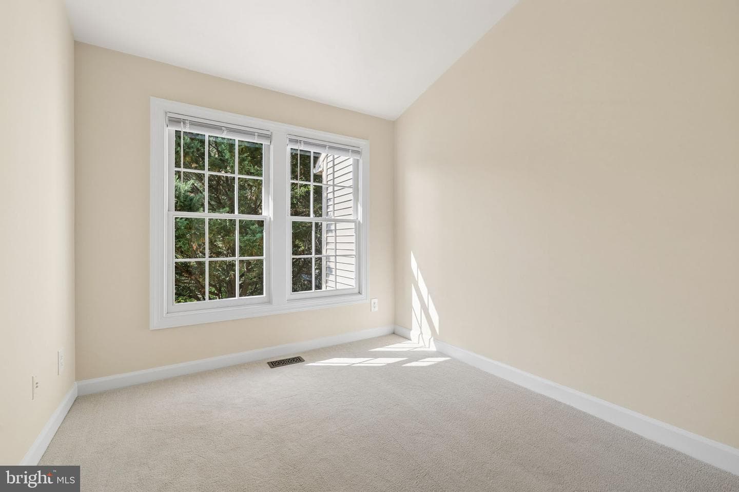 5724 Wood Creek Lane photo 19