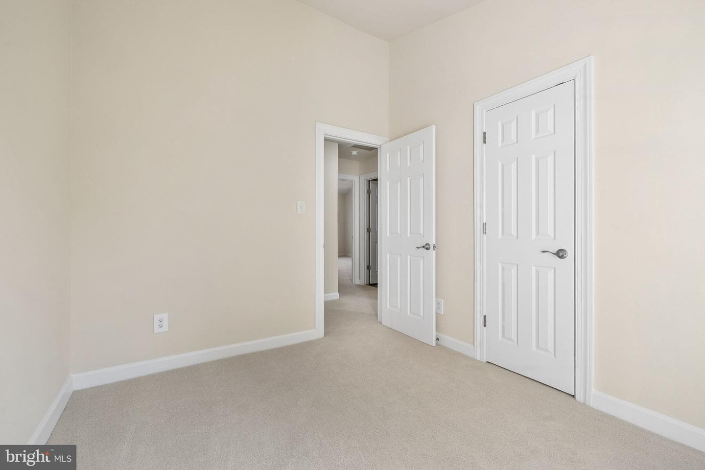 5724 Wood Creek Lane photo 20