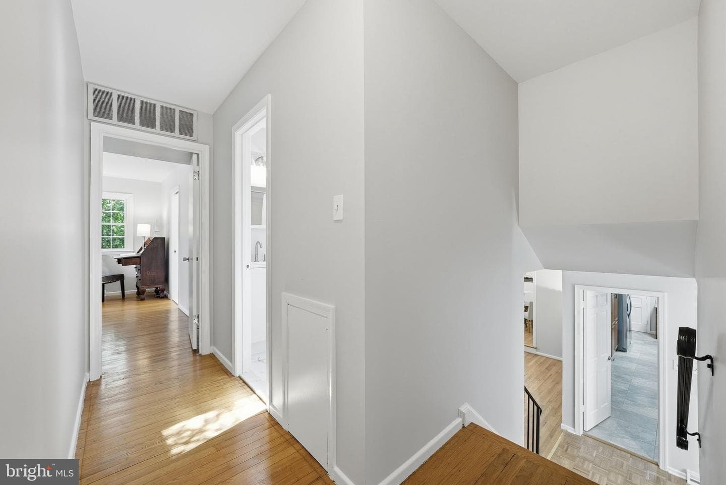 2327 Riviera Drive photo 20