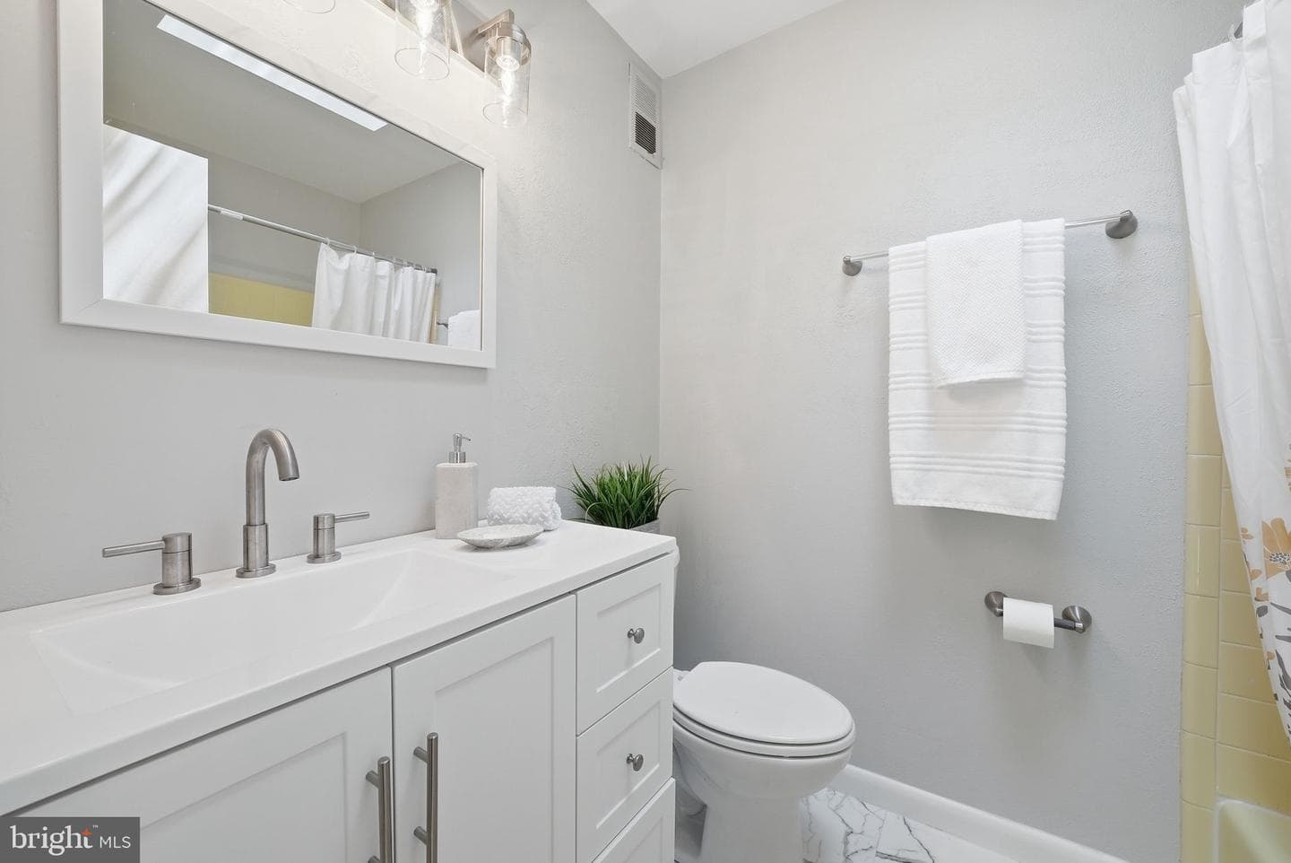 2327 Riviera Drive photo 23