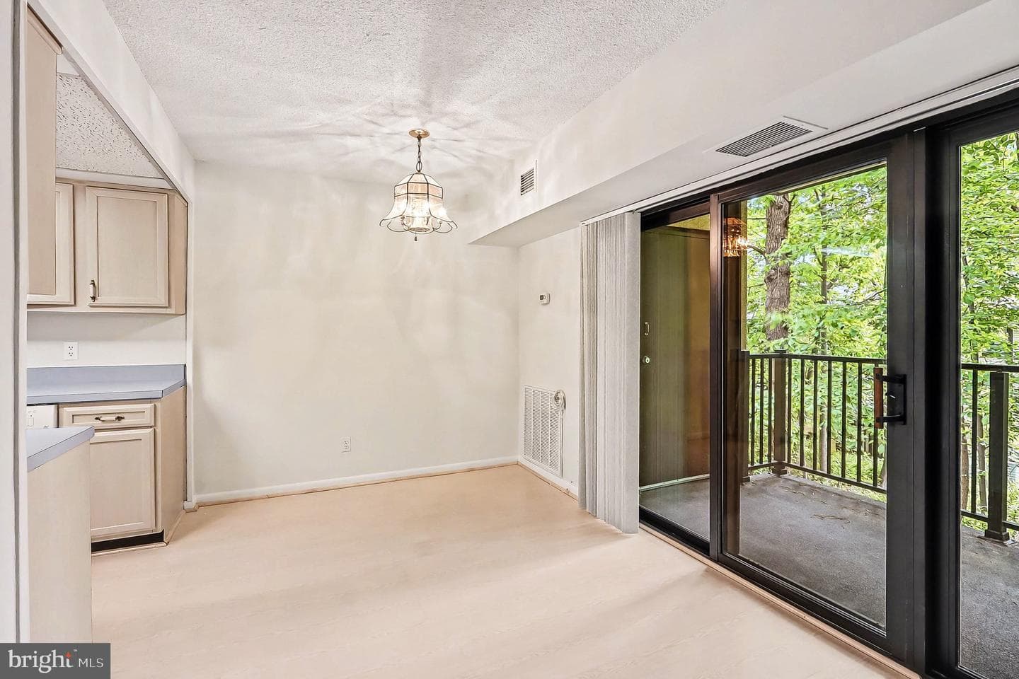 2247 Castle Rock Square #12c photo 7