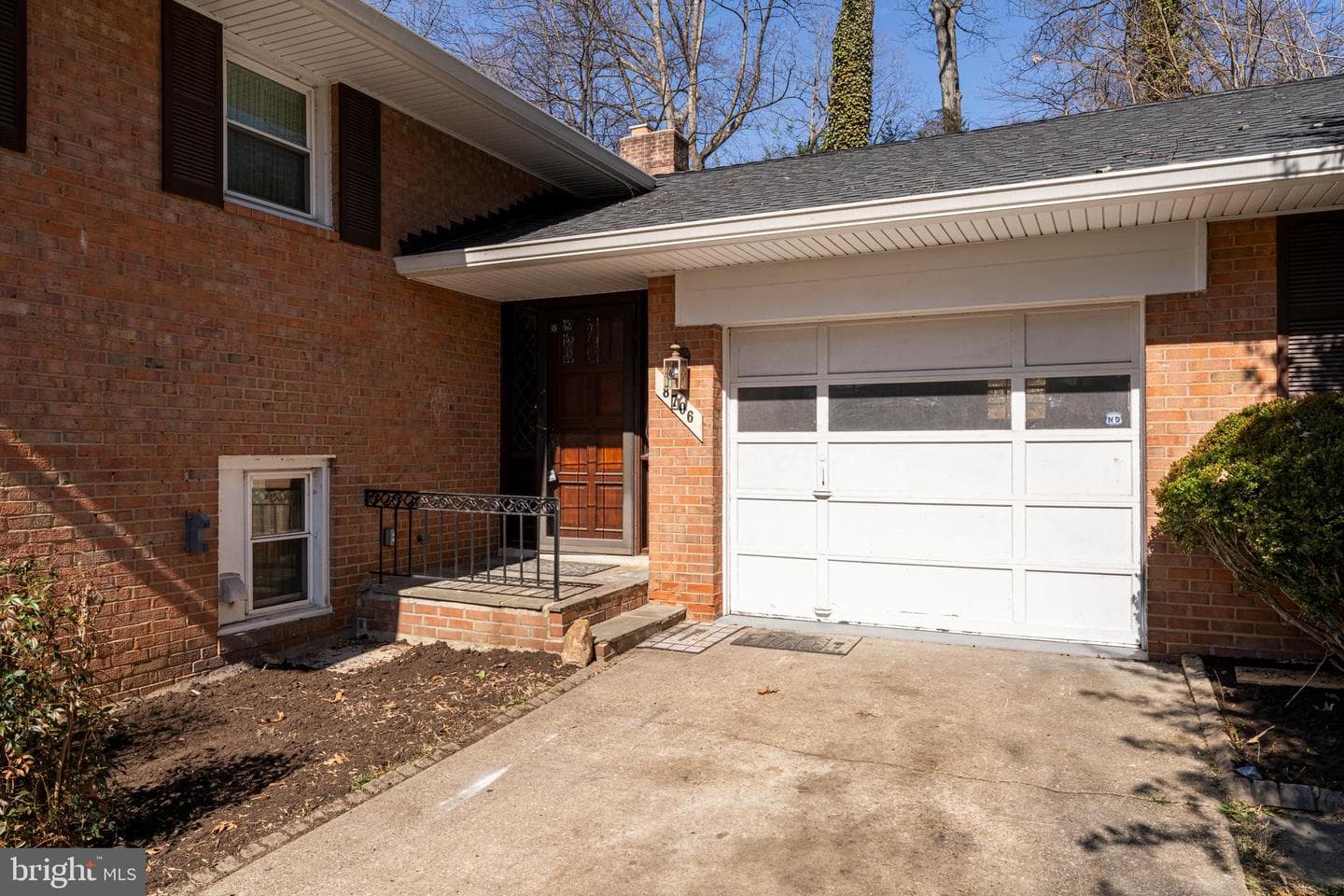8706 Braeburn Drive photo 3