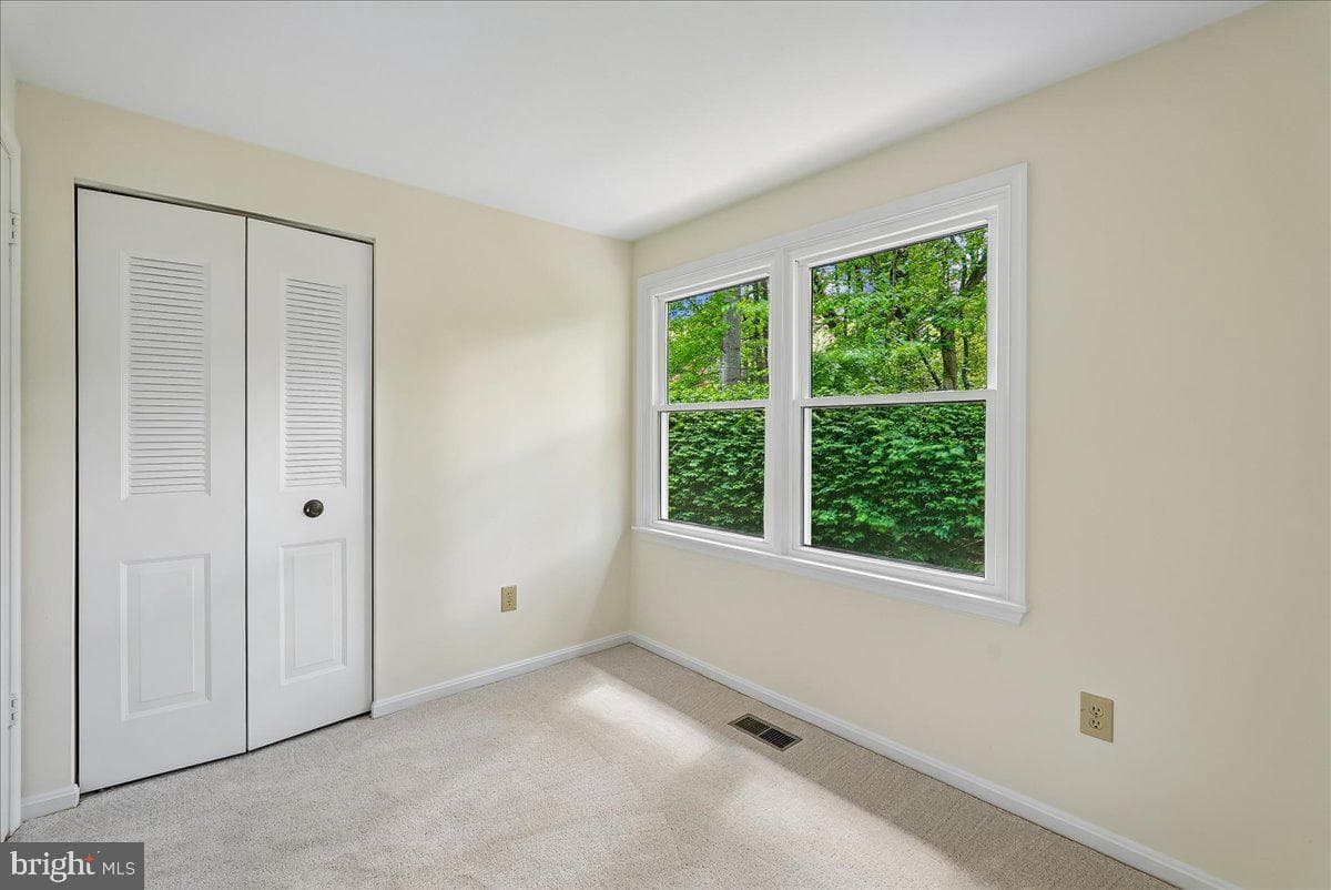 10806 Oldfield Drive photo 16