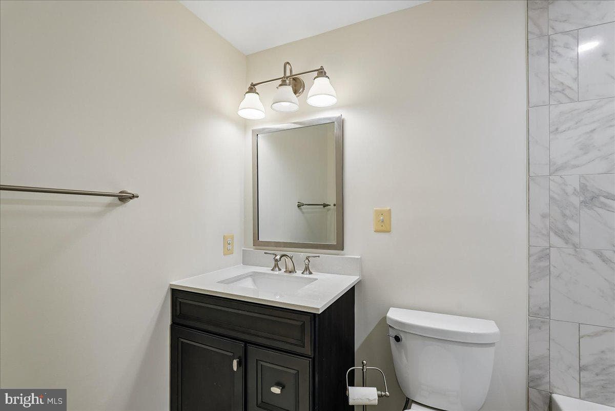10806 Oldfield Drive photo 27