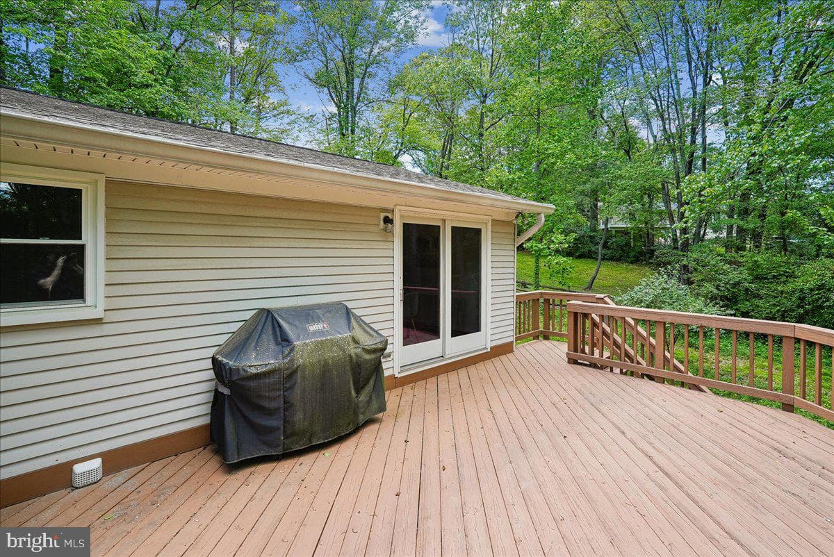10806 Oldfield Drive photo 36