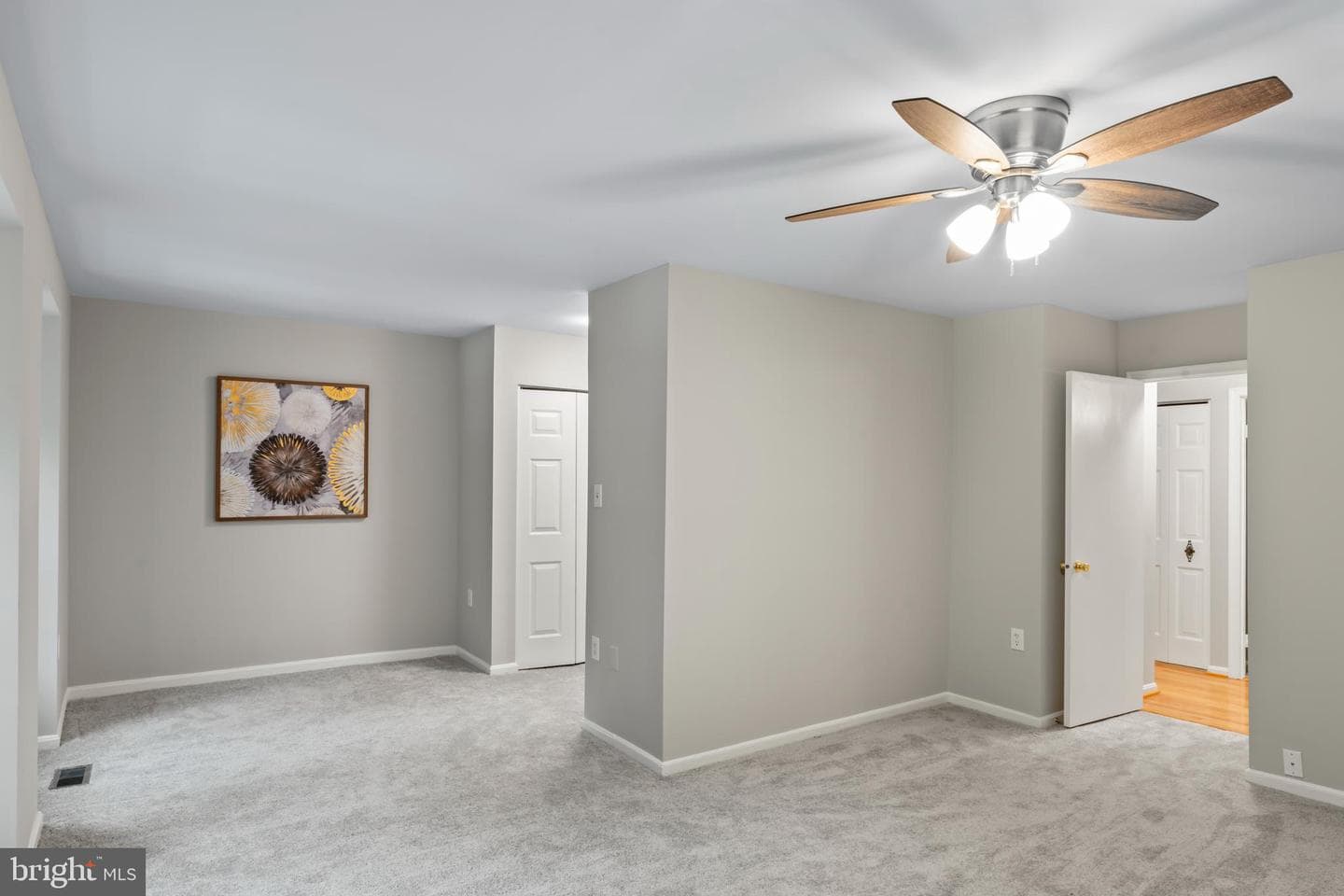 5661 Chelmsford Court photo 28