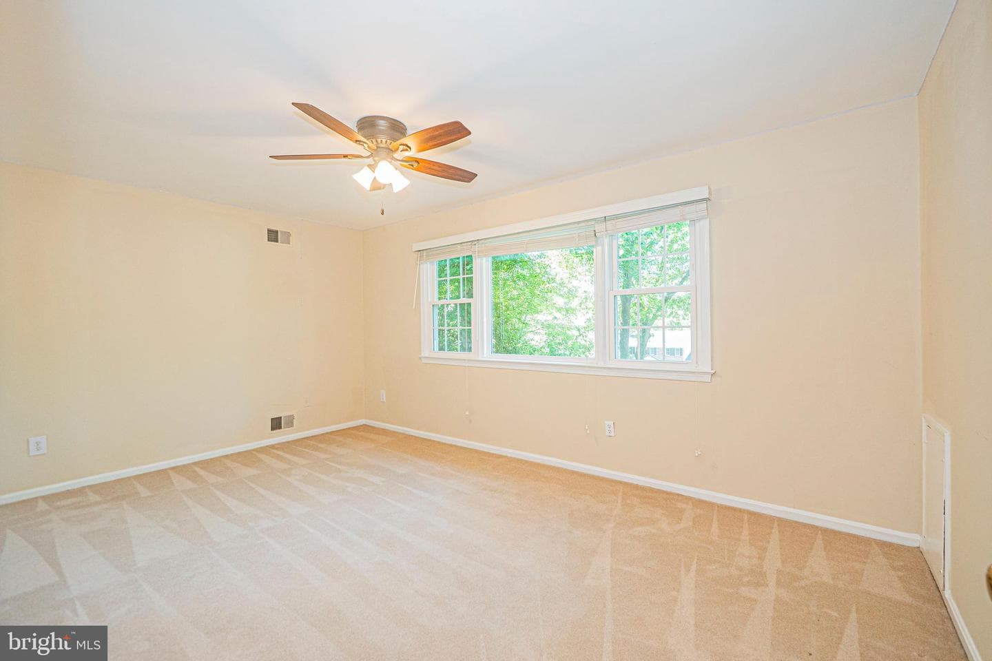 3901 Locust Lane photo 29