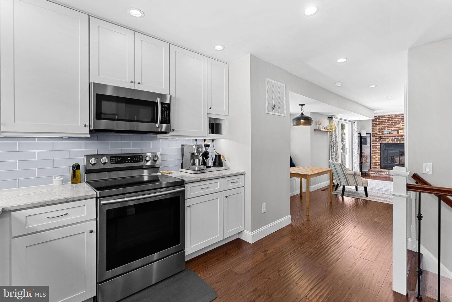 1100 Jeff Ryan Drive photo 5