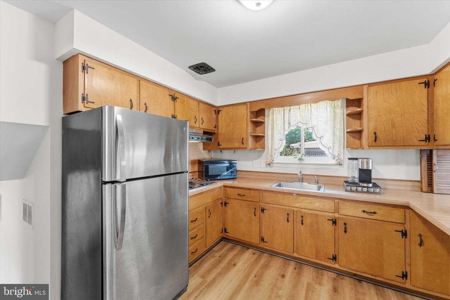 14707 Braddock Road photo 12