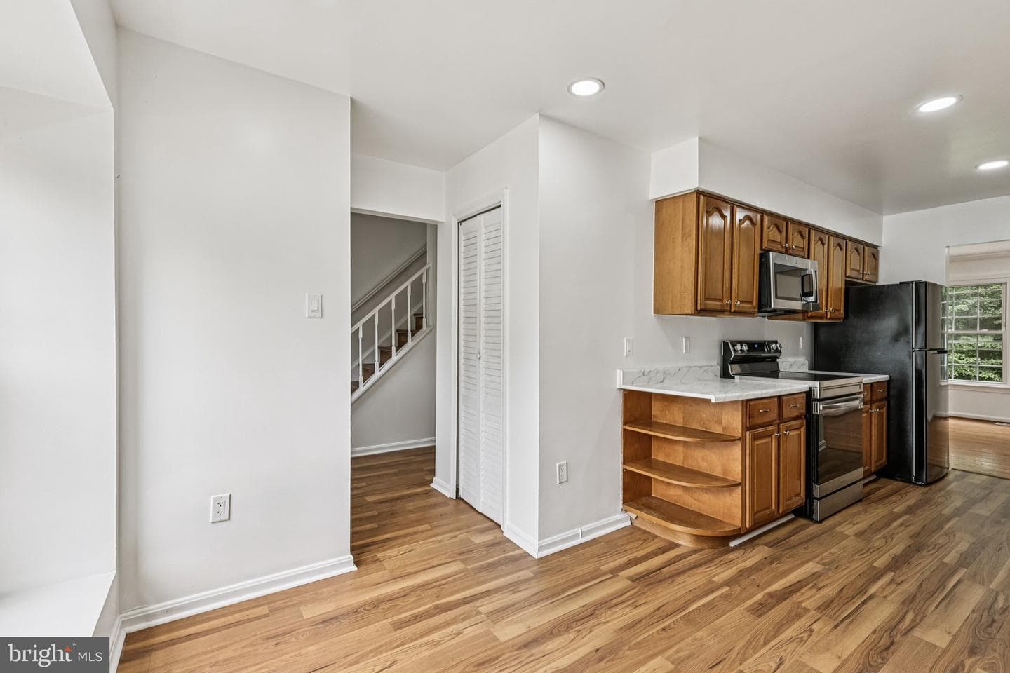 6312 Teakwood Court photo 14