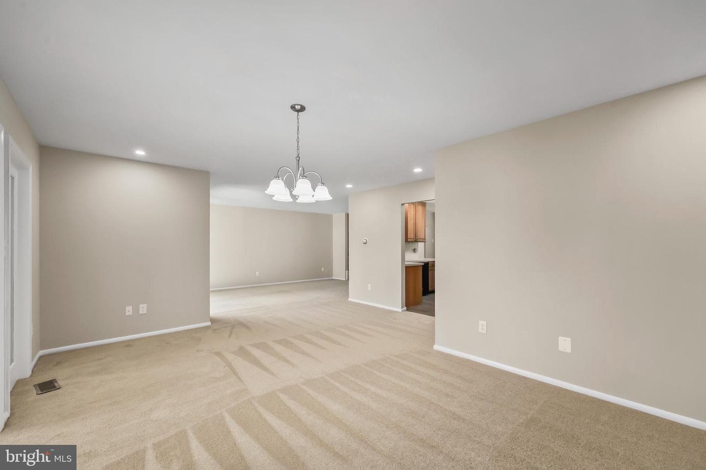6530 Ashlawn Court photo 16
