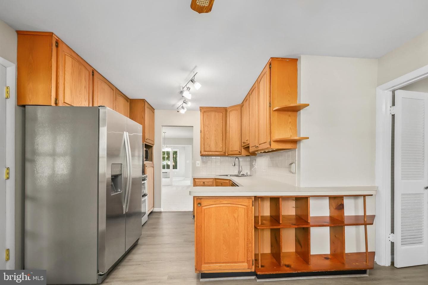 6530 Ashlawn Court photo 8