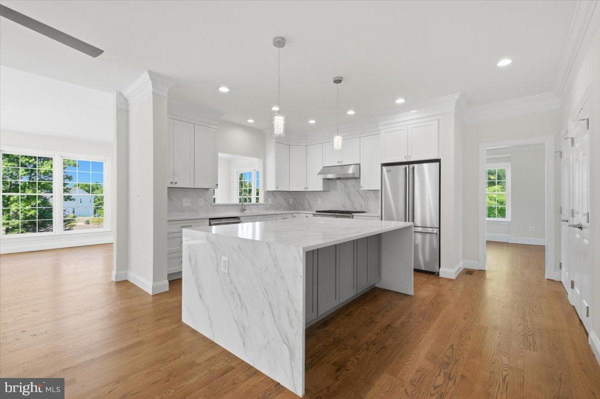 3454 Virginia Oaks Drive photo 5