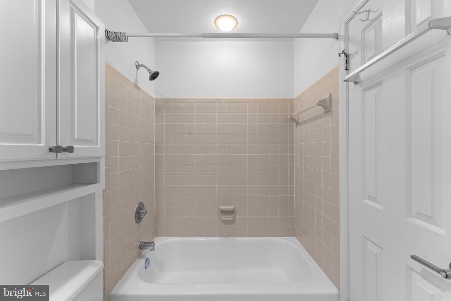 8952 Kenilworth Drive photo 39