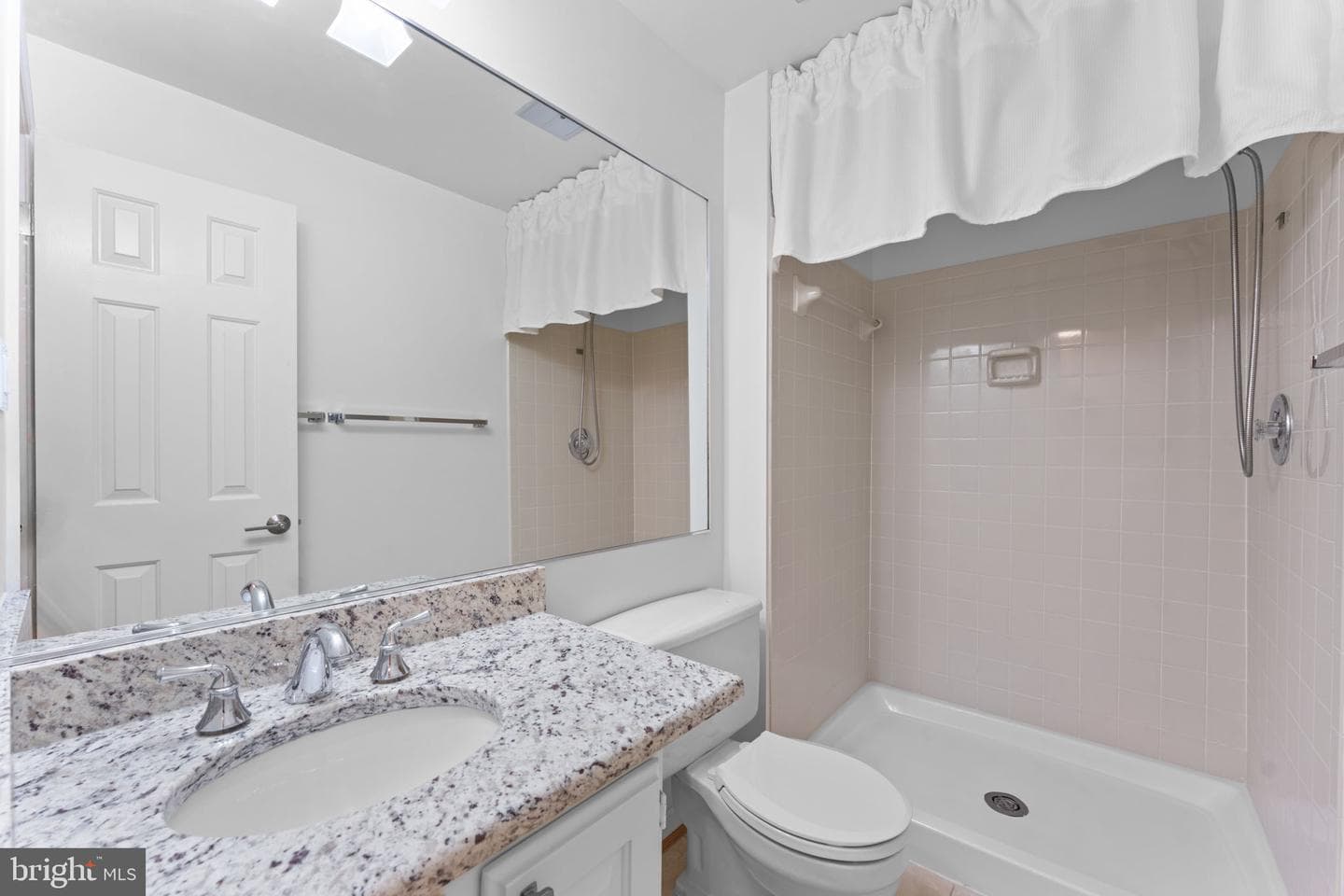 8952 Kenilworth Drive photo 46