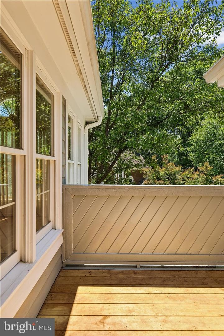 1569 Church Hill Place photo 22