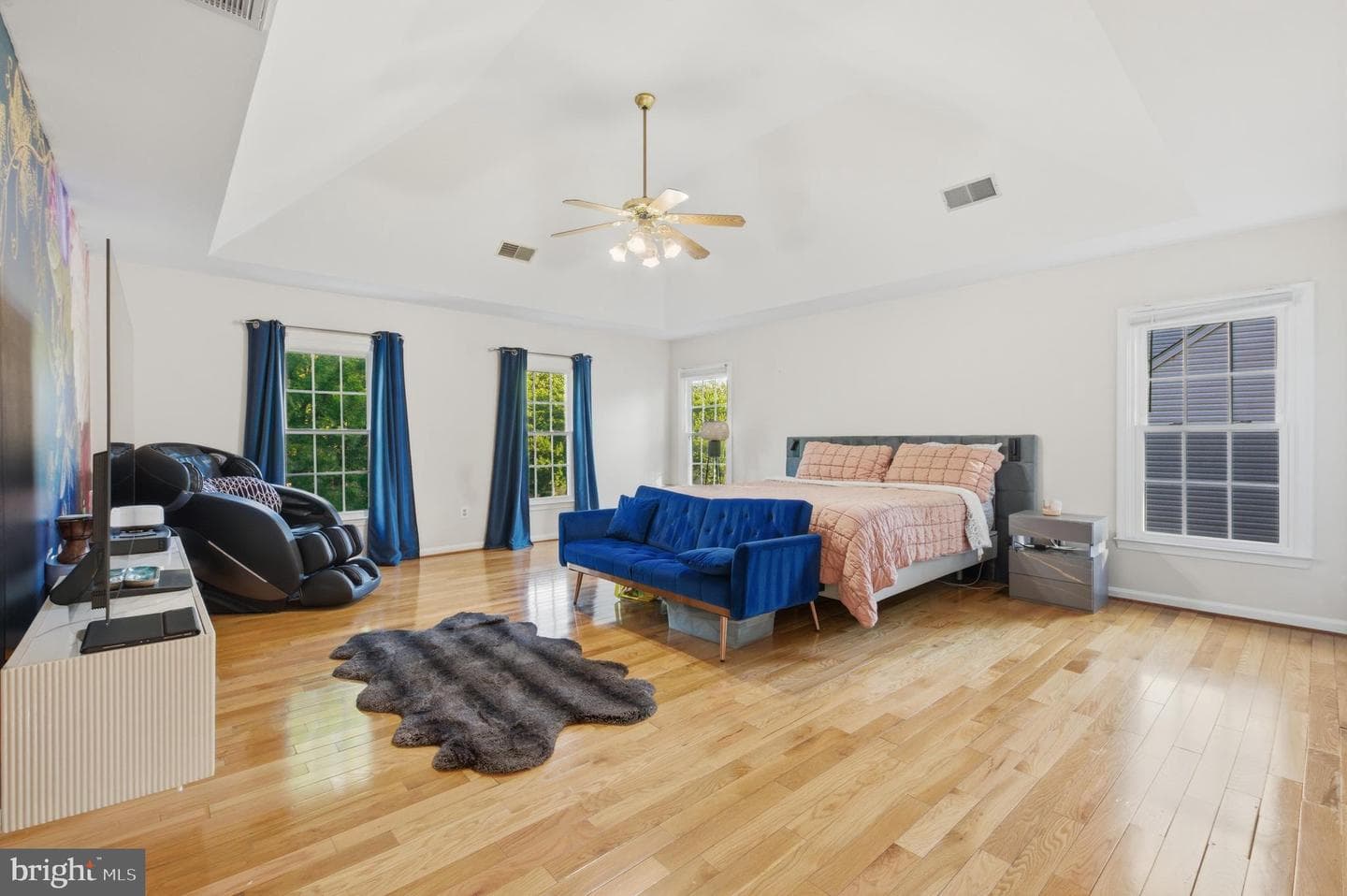 8619 Oak Chase Circle photo 16